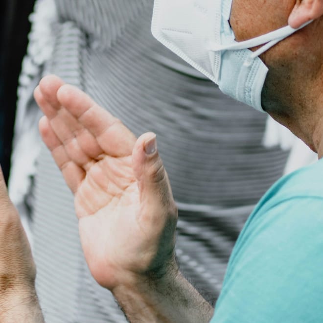 Image of: Is Clapping for the NHS and Care Workers Becoming Performative?